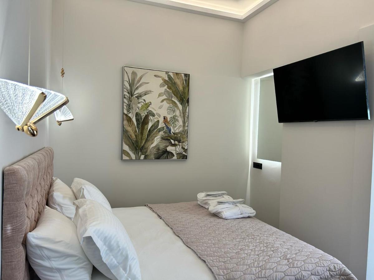 Jensen Luxury Suites Rhodes City Екстер'єр фото
