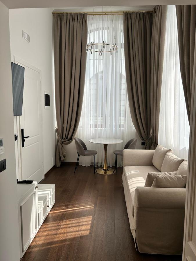 Jensen Luxury Suites Rhodes City Екстер'єр фото