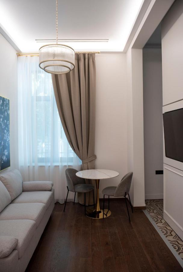 Jensen Luxury Suites Rhodes City Екстер'єр фото
