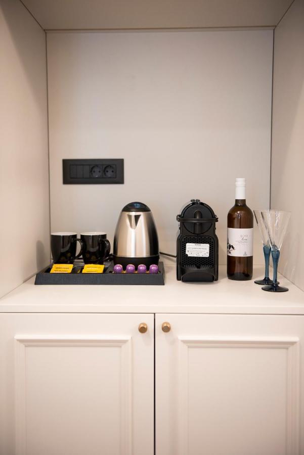 Jensen Luxury Suites Rhodes City Екстер'єр фото