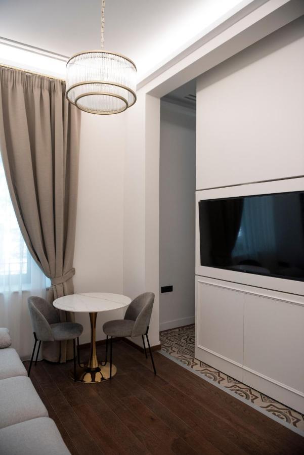Jensen Luxury Suites Rhodes City Екстер'єр фото