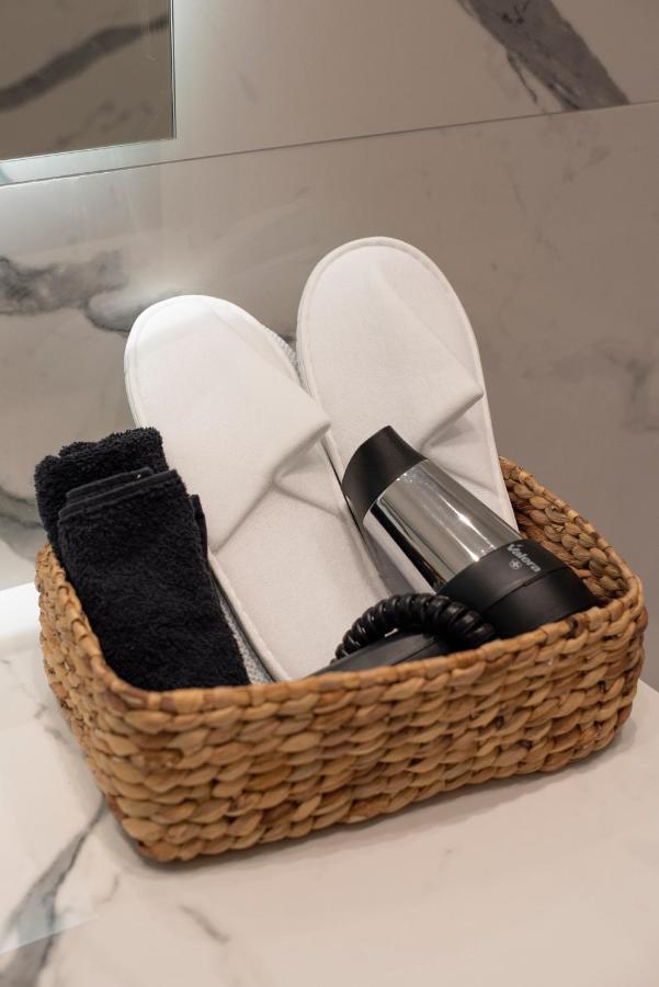 Jensen Luxury Suites Rhodes City Екстер'єр фото