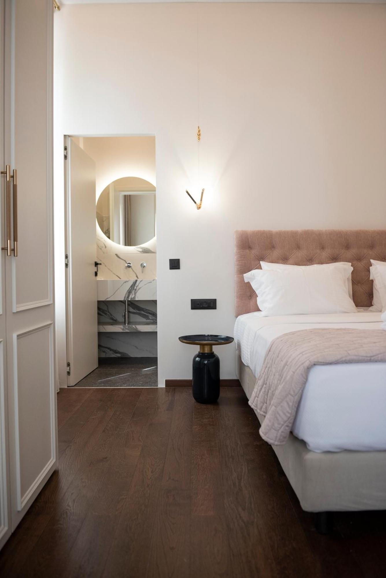 Jensen Luxury Suites Rhodes City Екстер'єр фото