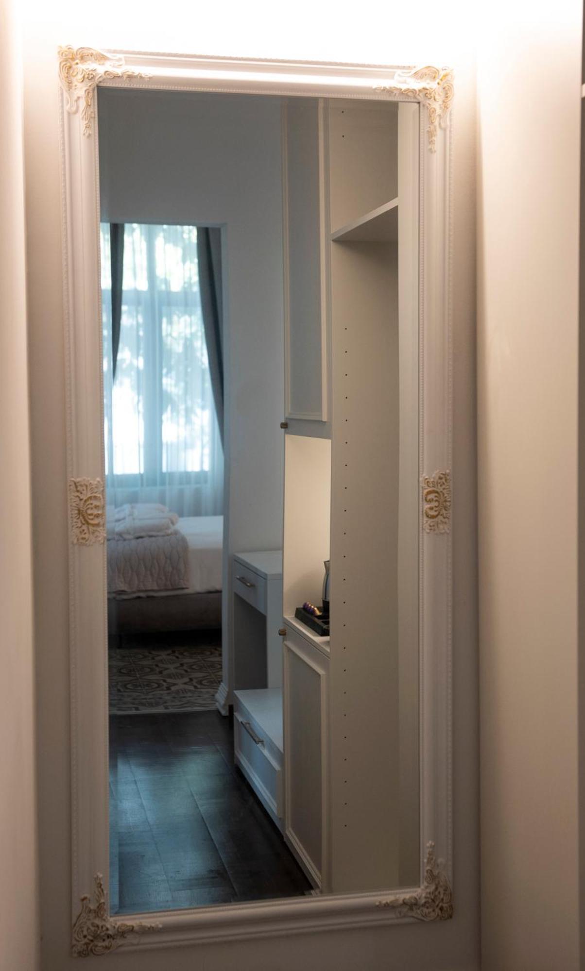 Jensen Luxury Suites Rhodes City Екстер'єр фото