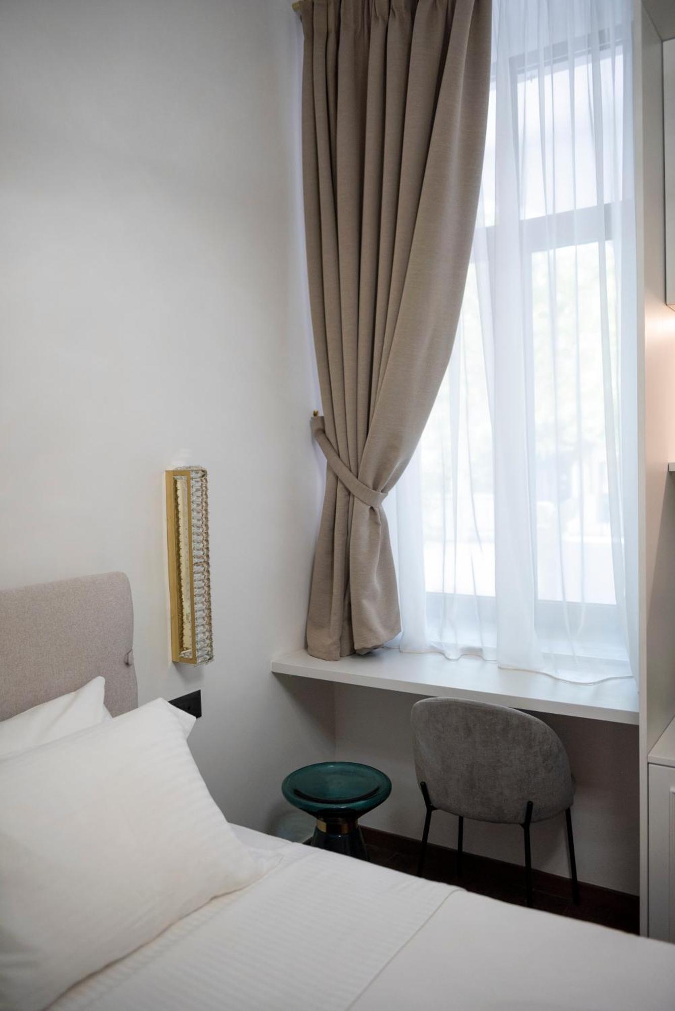 Jensen Luxury Suites Rhodes City Екстер'єр фото