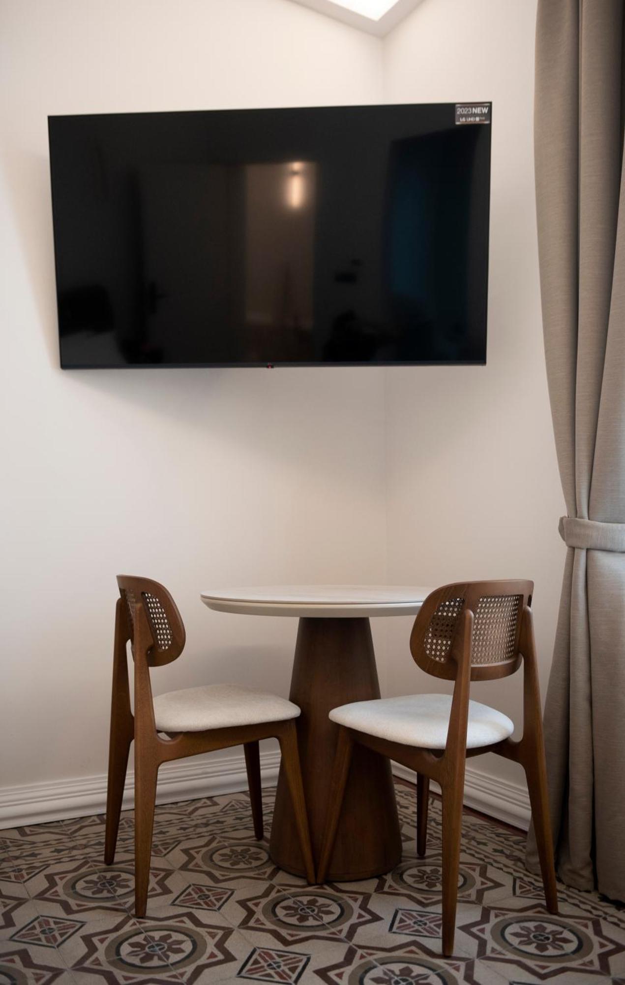 Jensen Luxury Suites Rhodes City Екстер'єр фото