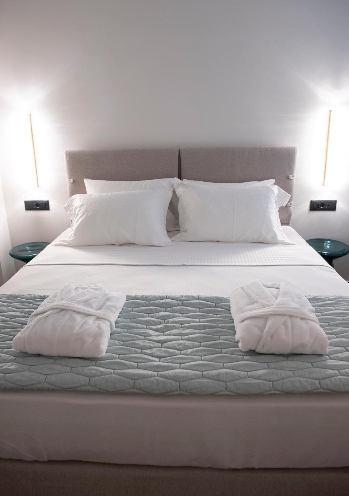 Jensen Luxury Suites Rhodes City Екстер'єр фото